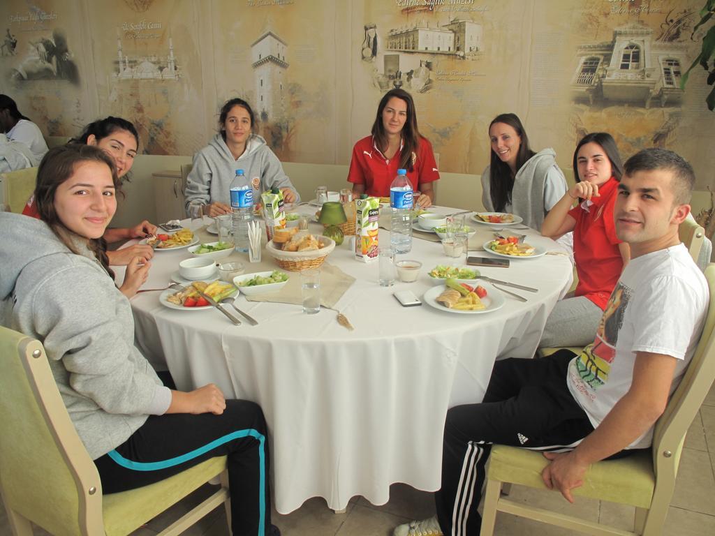 Hotel Simsek Edirne Kültér fotó