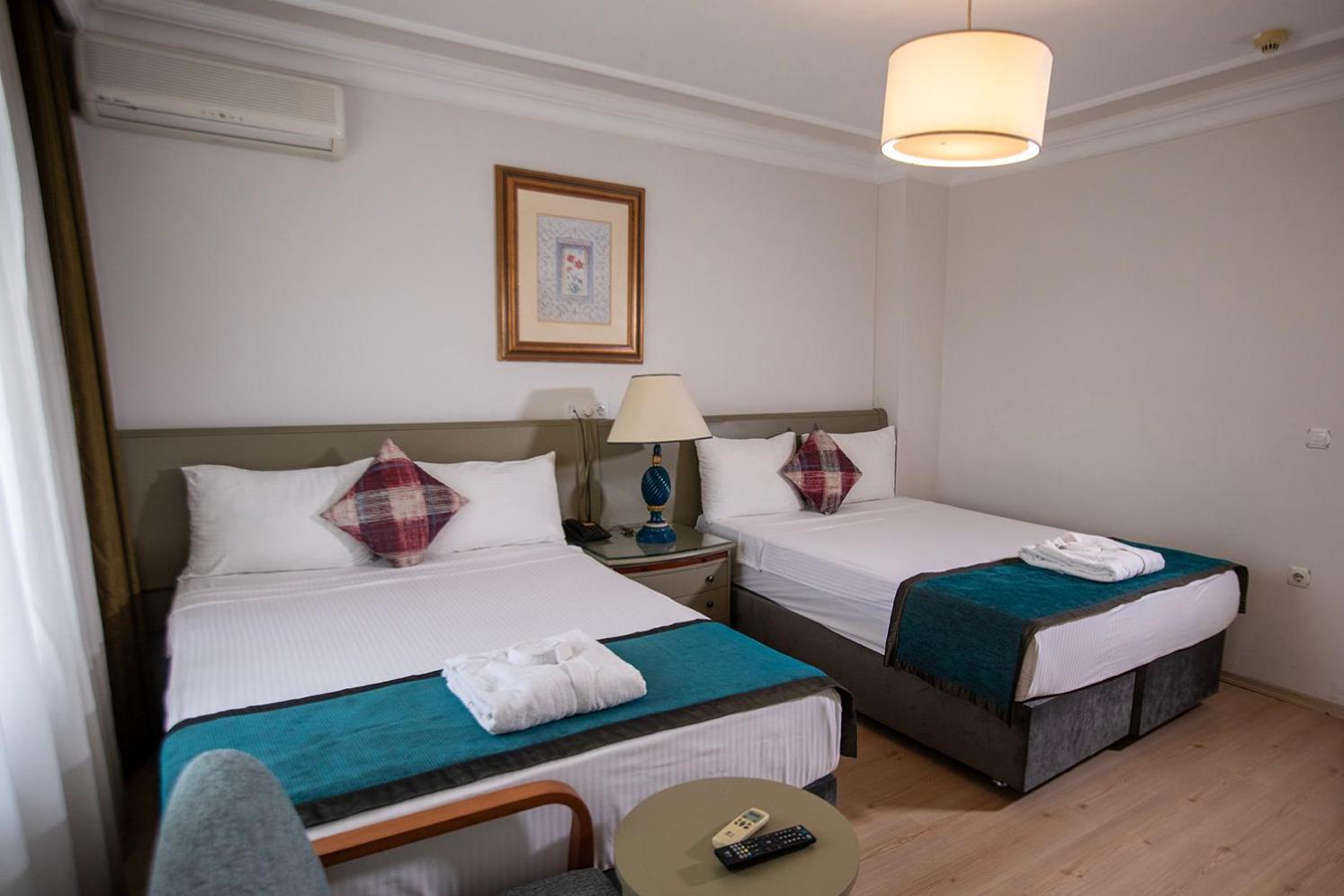 Hotel Simsek Edirne Kültér fotó
